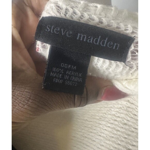 Steve Madden Poncho Shawl Women’s Cozy Knit Sweater Cardigan Wrap - Picture 4 of 5